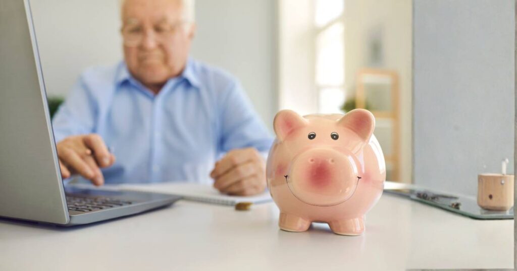 aposentados precisam poupar